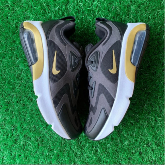 Nike Air Max 200 - Picture 6 of 9